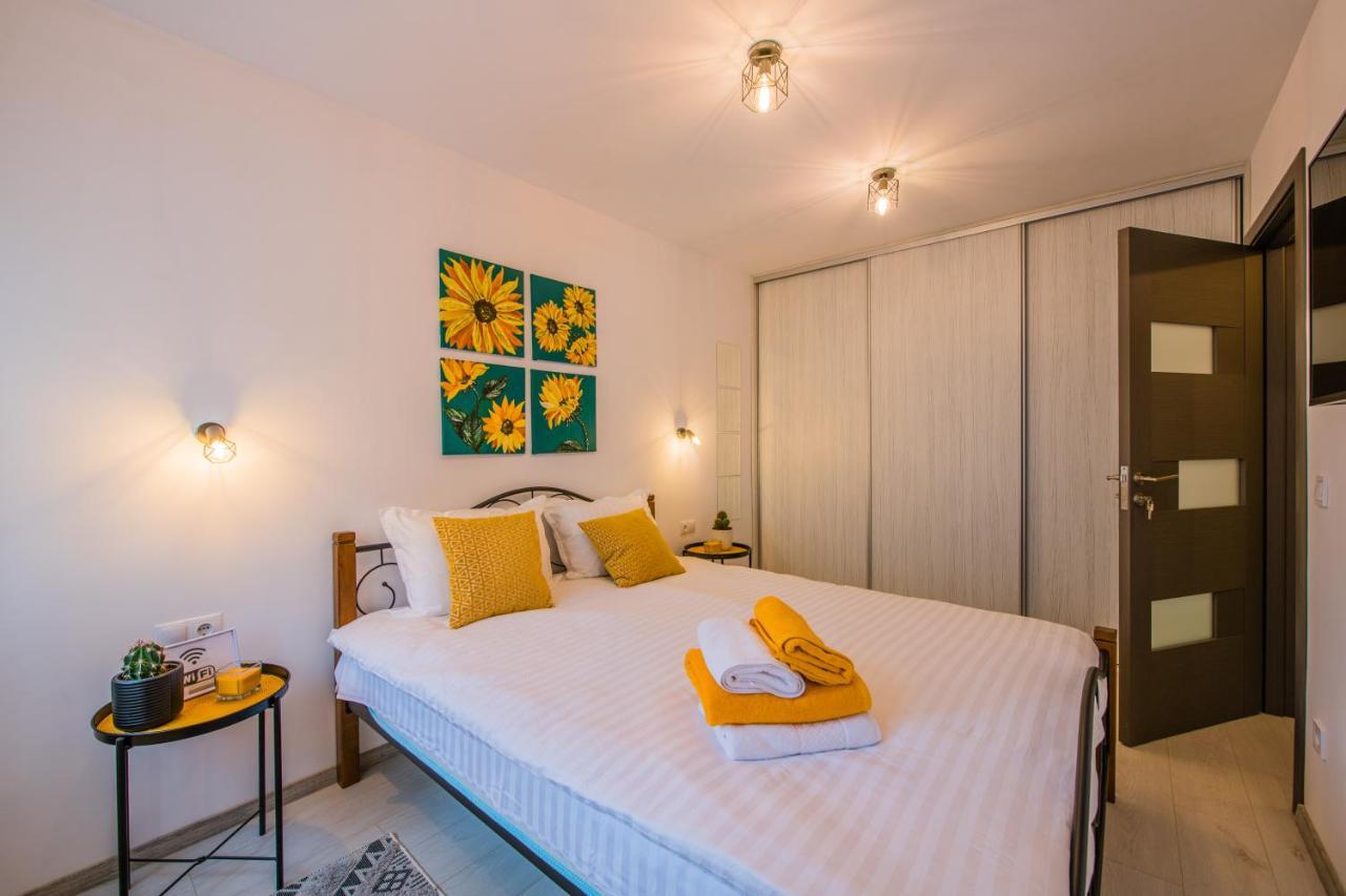 Kitty Sunflower Apartment Alba Iulia Zewnętrze zdjęcie